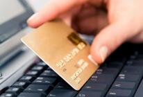 Onko mahdollista maksaa ostoksia AliExpressissä pankkikorteilla?